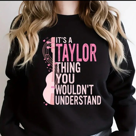 Taylor Taylor.Swift T-shirt - Picture 2 of 5